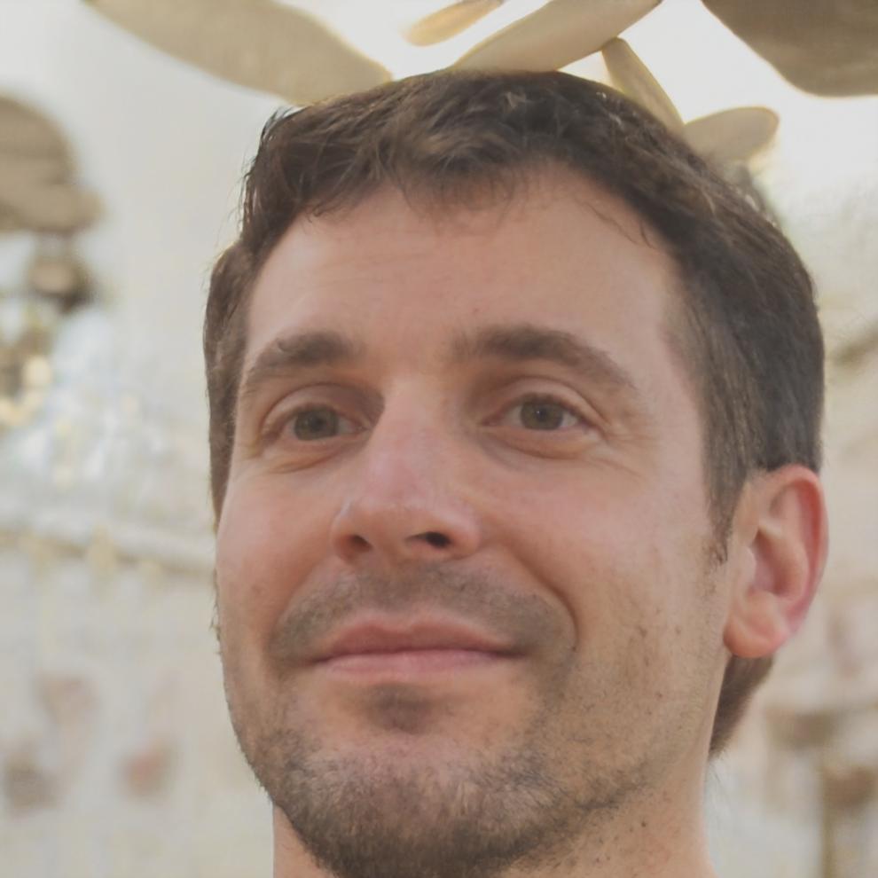 Leander Fröhlich – Gründer und Bildungsleiter bei Volitruveon